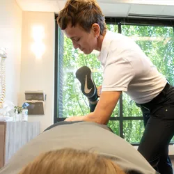 Chiropractor West Linn OR Sciatica Box